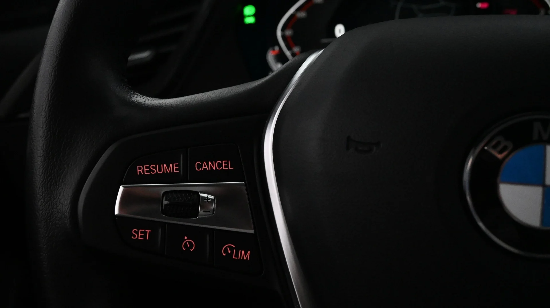 Car Image - 6wRv4wSV5bAEFENpcm5CUv
