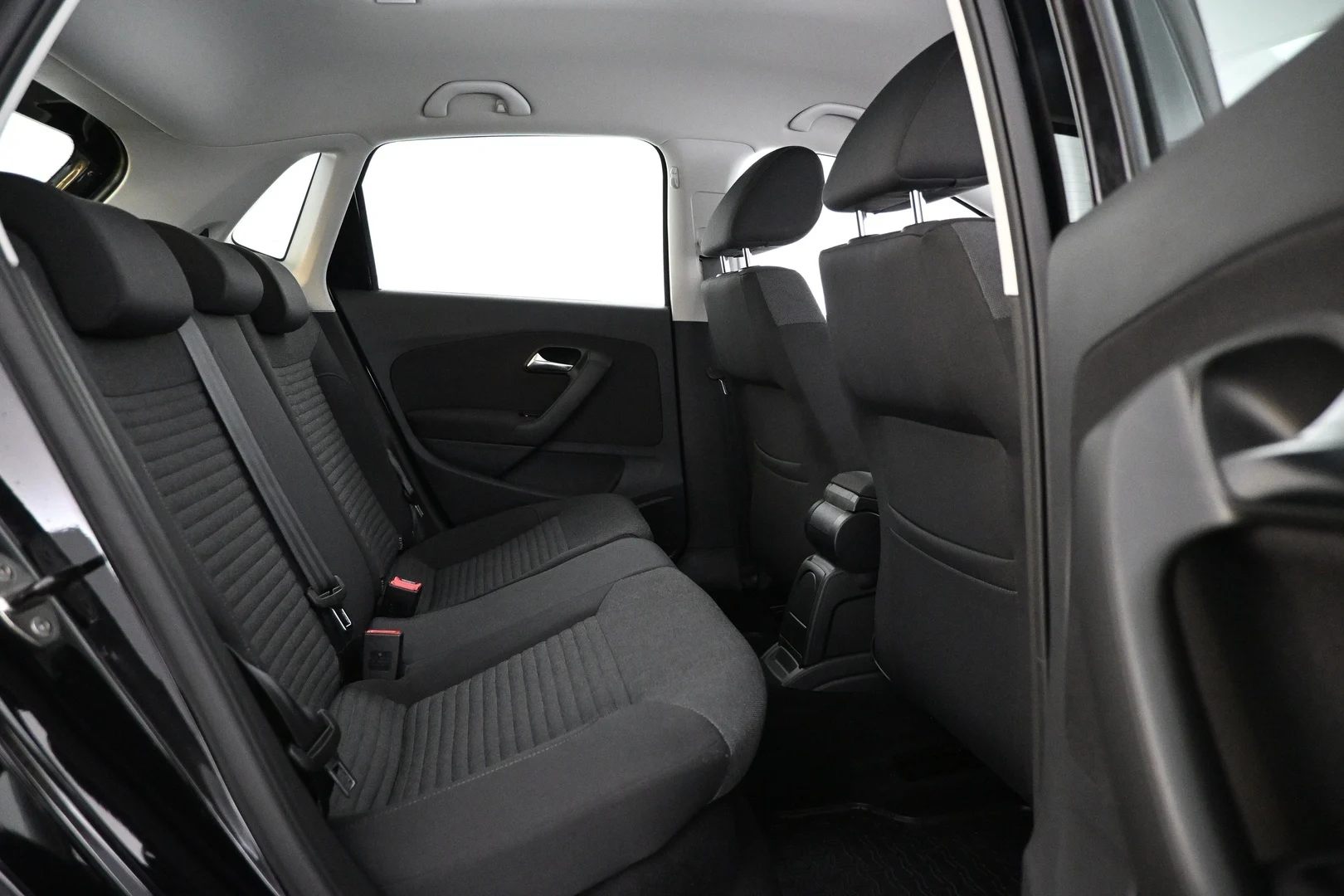 Car Image - 4mbGXay3D69zw5ywj0inEs