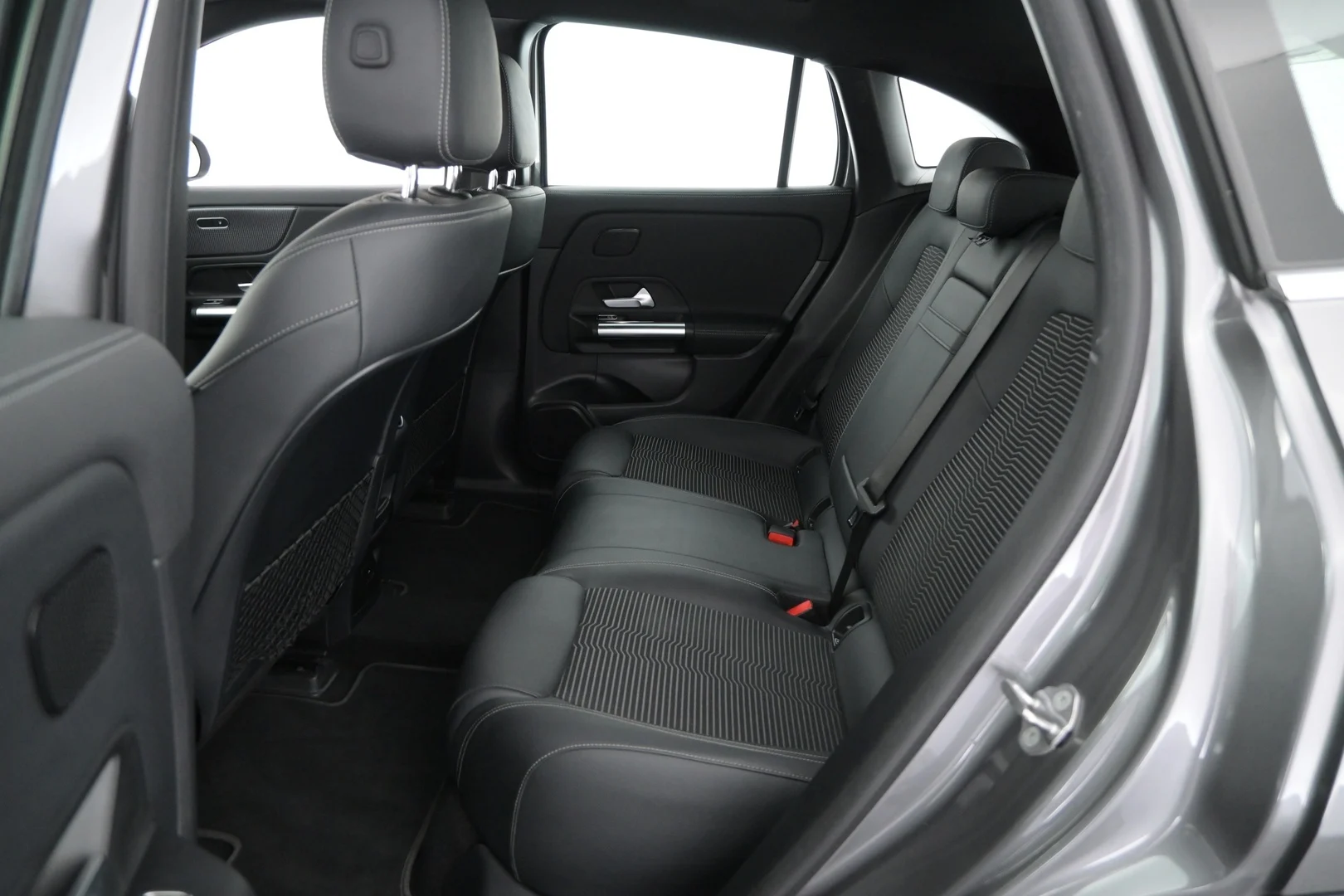 Car Image - Nsp7O28d1RxHsXoT4U8oh