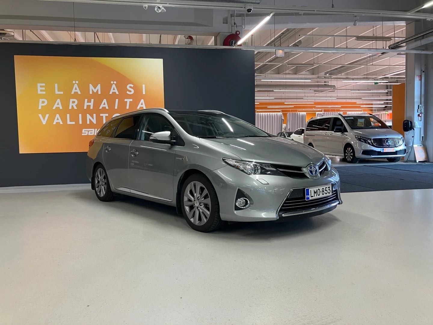 Car Image - 27k5CbjvvFOzCiZisNXw7O