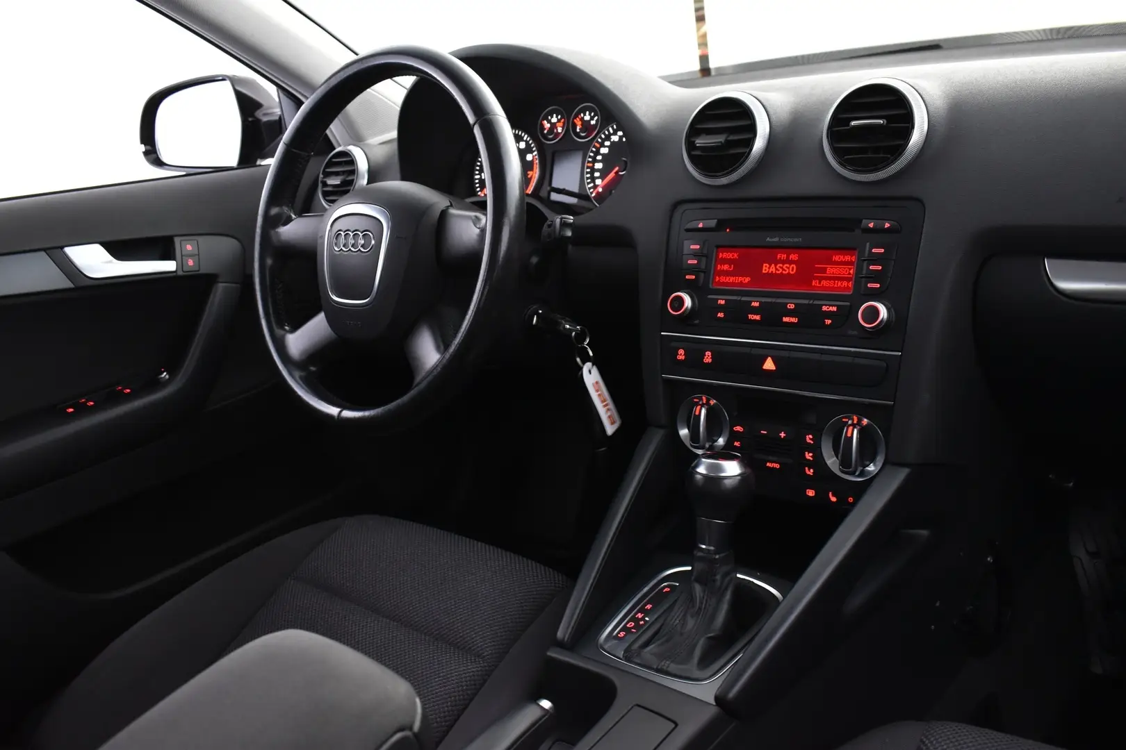 Car Image - 3v2p3Kig9u0Mtf4LDeUpuQ
