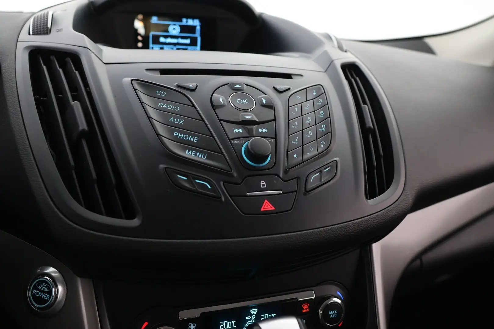 Car Image - 4EFYoXi7ZvL7FB7VGJOJna