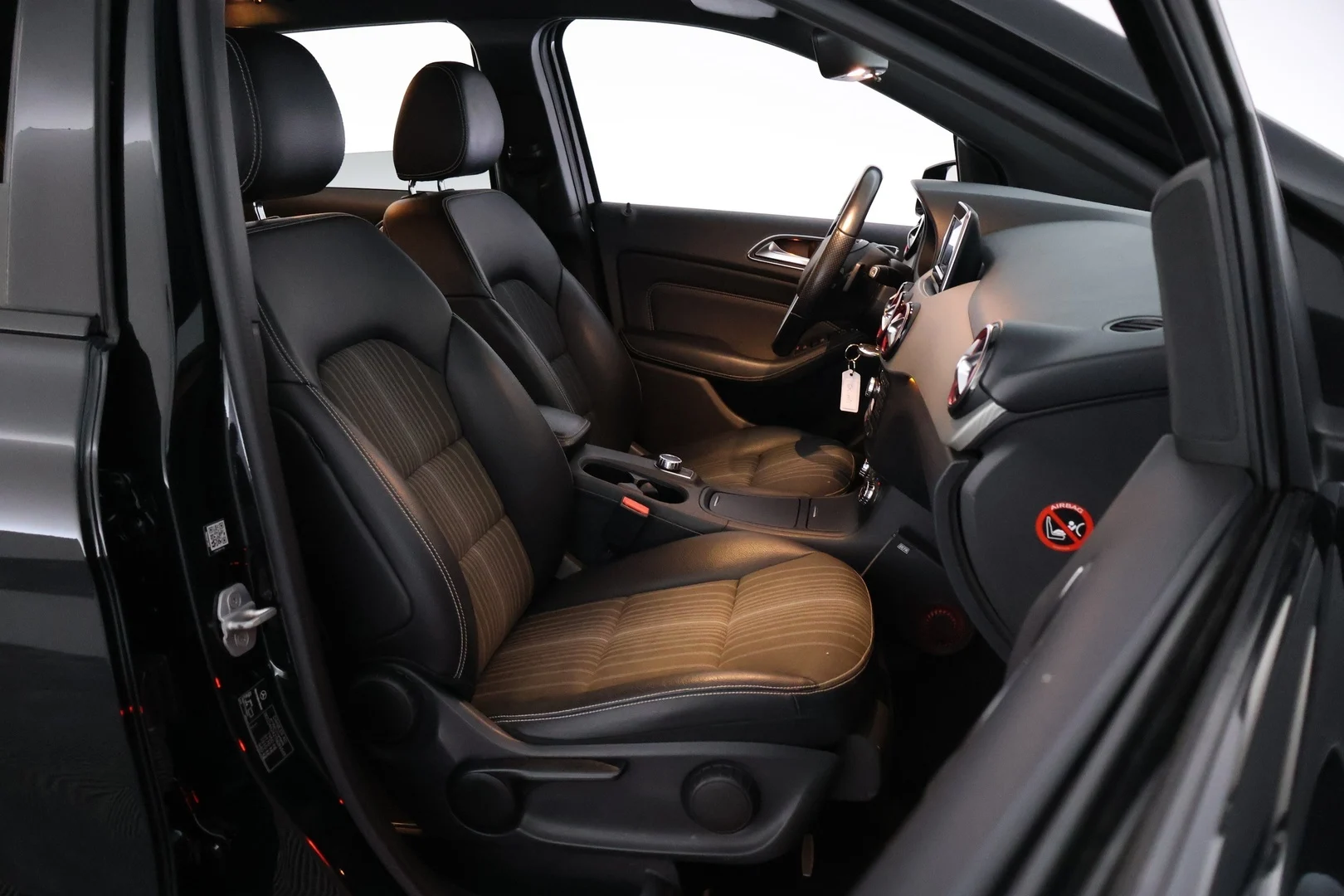Car Image - 25matxqimd10Uf3e2GS04Q