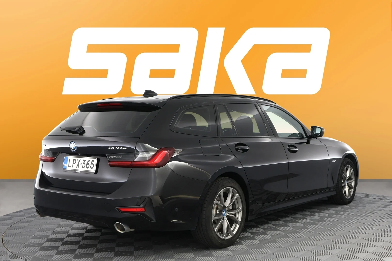 Car Image - 4Gi1Dn3WXVj999S82SIZnf