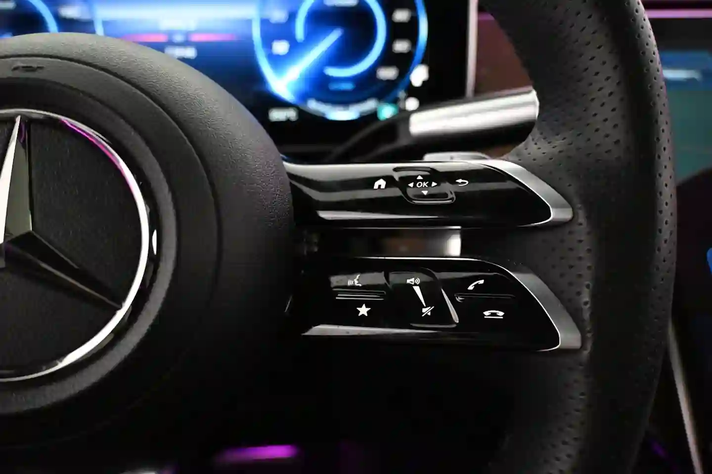 Car Image - 2GTJF2nWiA65iCFz9fNkmU