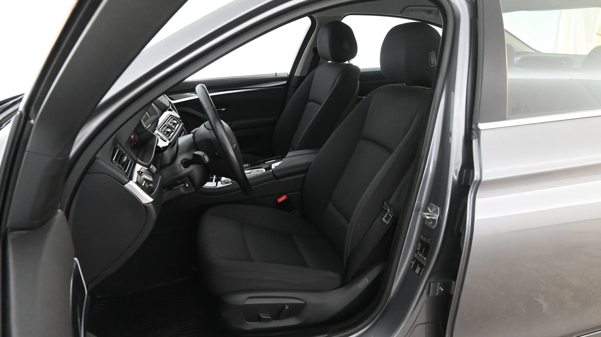 Car Image - 7h1owSTNXVxQchMf7BF2di