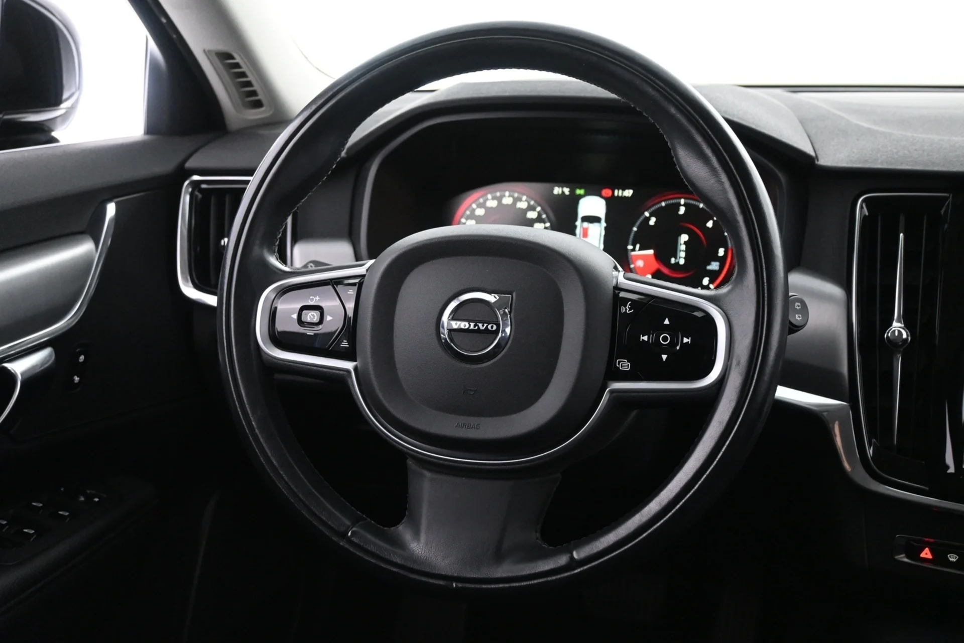 Car Image - soVhoiRua7KVkMh8Yt4uc