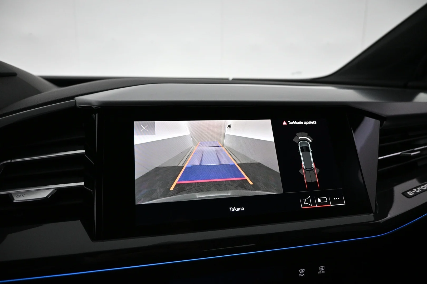 Car Image - 4B8iL6MJ0Dr6juG9ZLqmV7