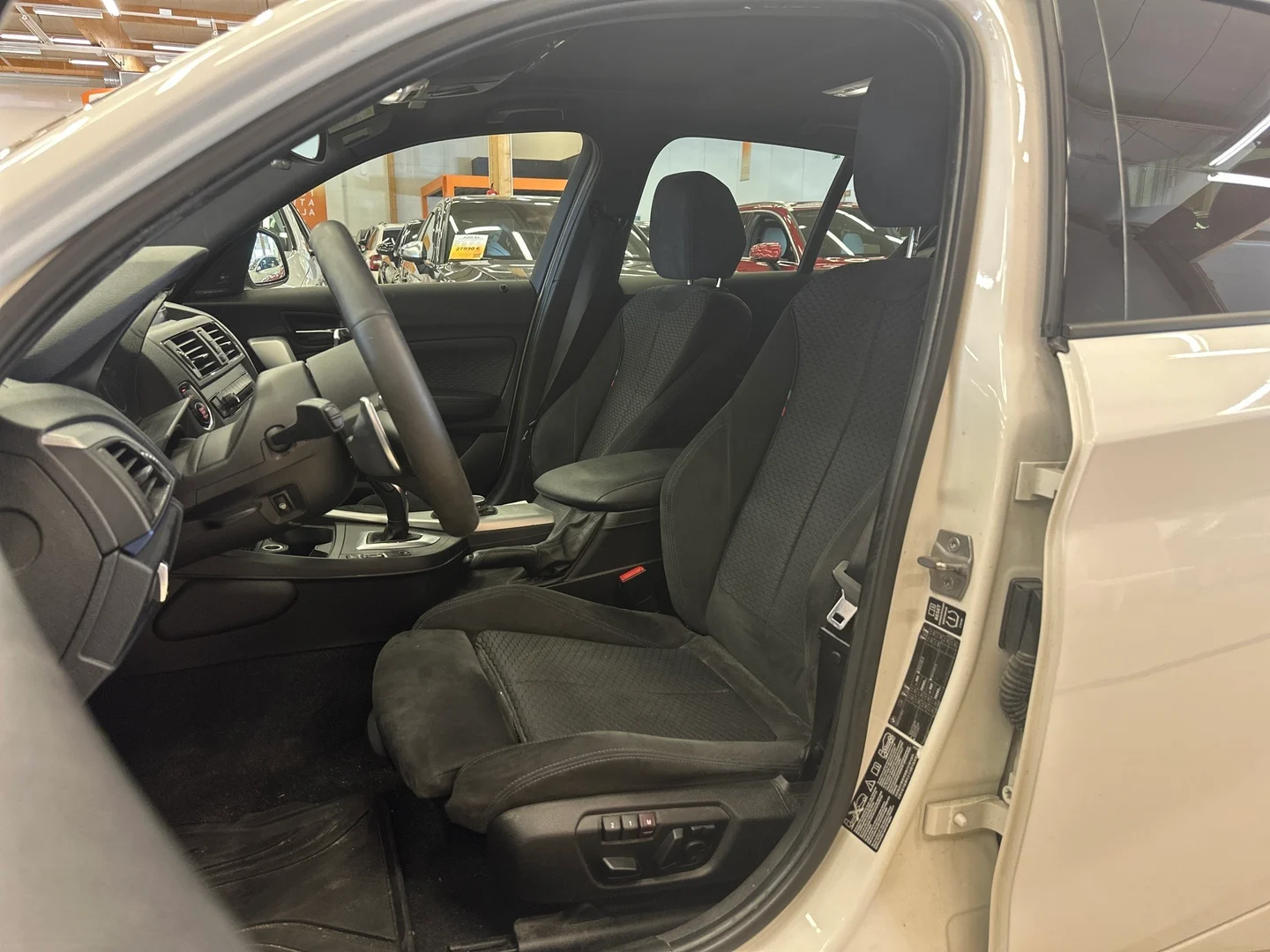 Car Image - 1pS2lSZ3KTZEW0Yy2WQEON