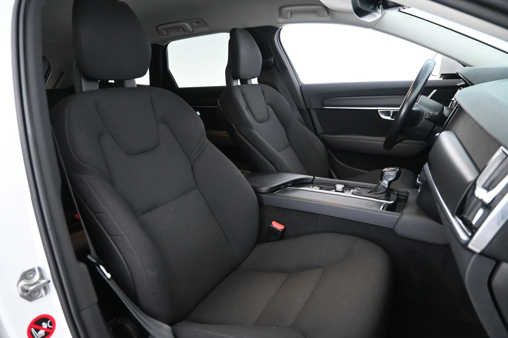 Car Image - zqrZUpkxjwQBIyNCRfWIW