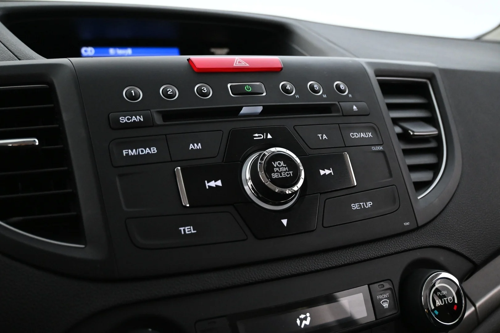 Car Image - 3i3GSYNUEZLl4M17dhkc3e