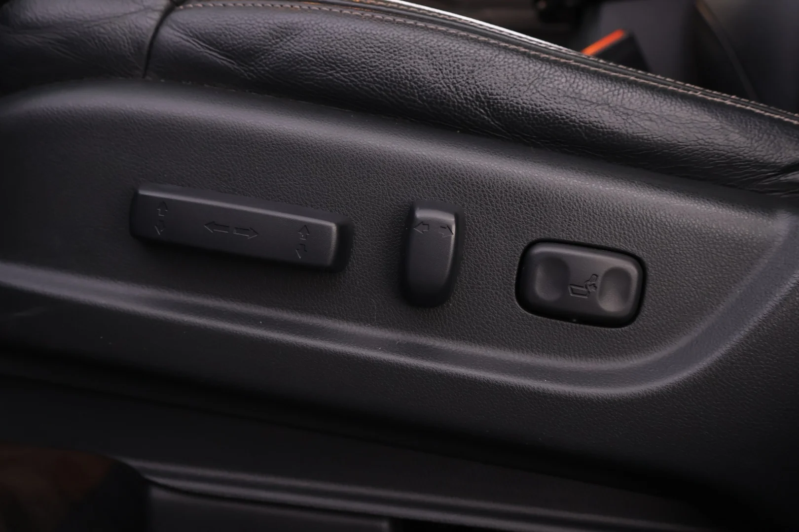 Car Image - 5bhL4wPebfMgHpA3tC6TgP