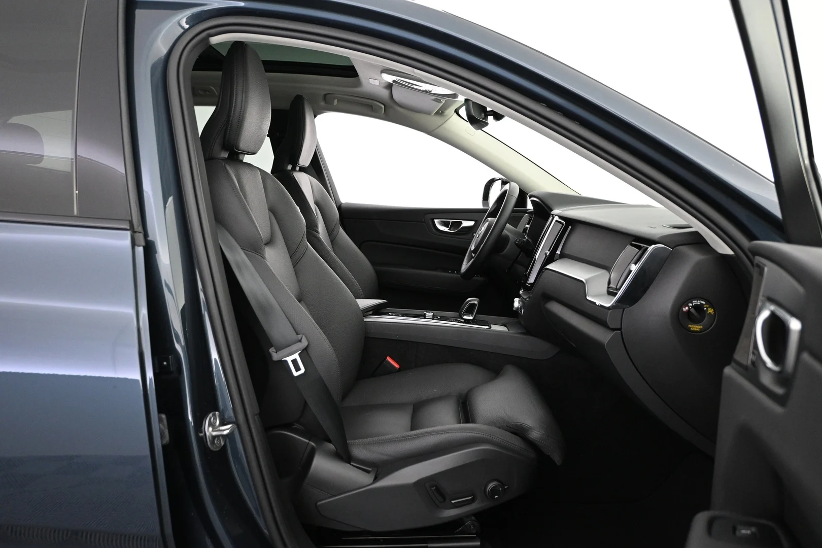 Car Image - 2LAxPV5Cbsfroa98cJYGEs