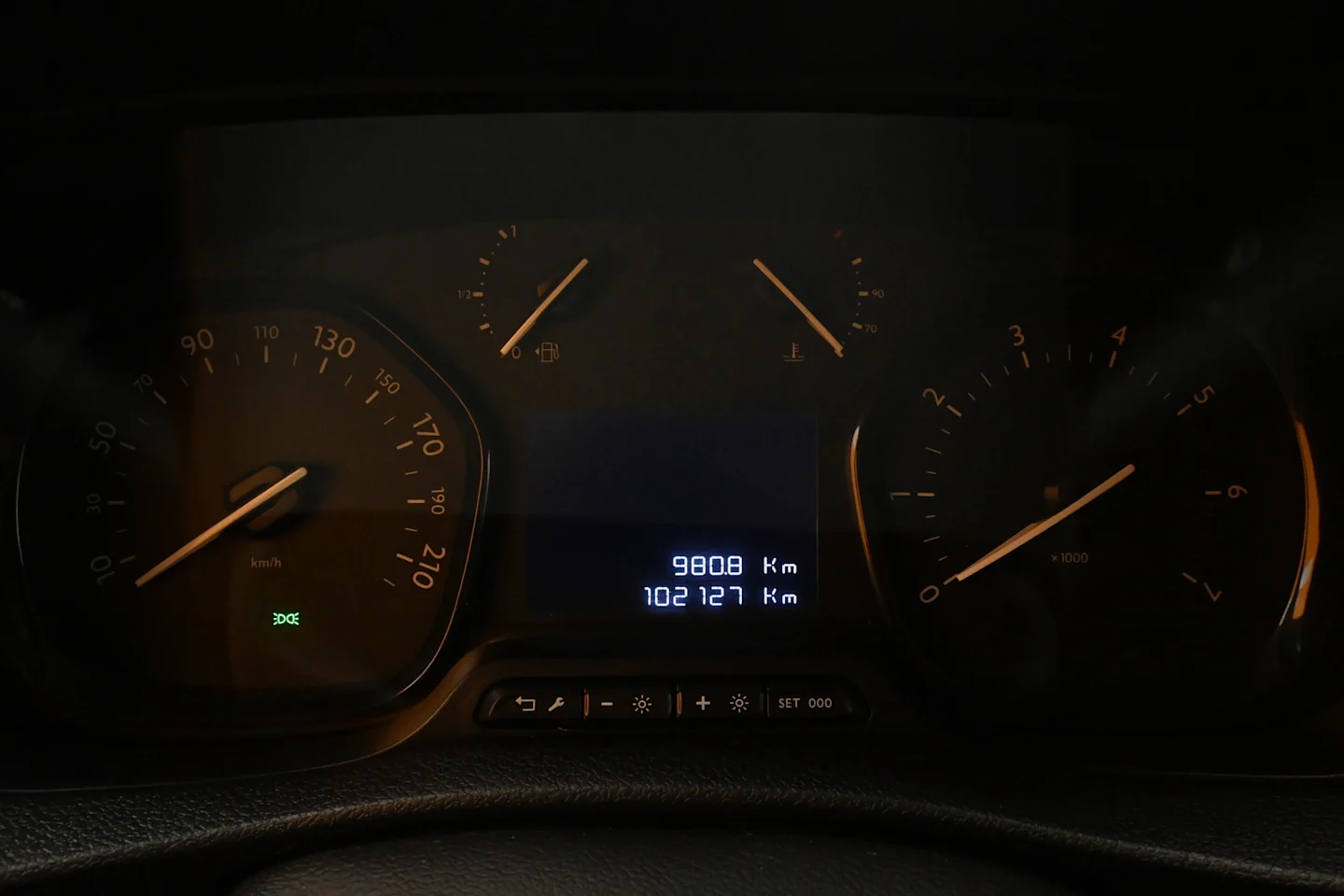 Car Image - 7gB9fT9TAGV58cxuZQN0s9