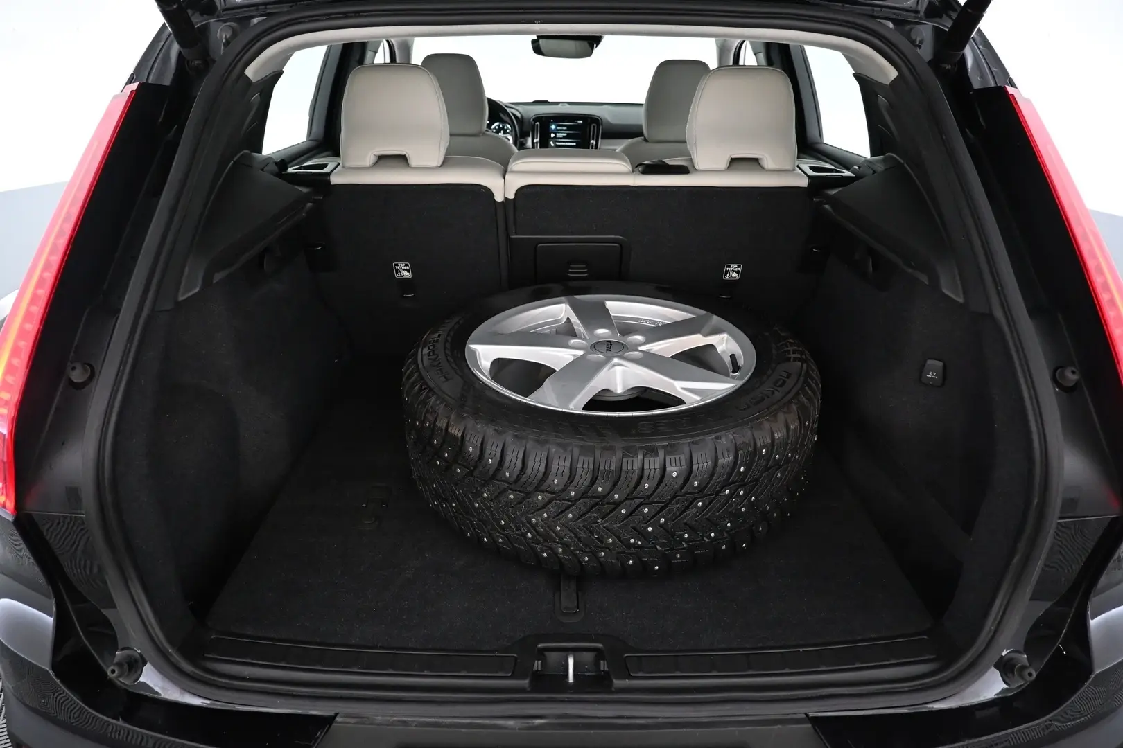Car Image - 7untQhv2xMHdRjynQISo9I
