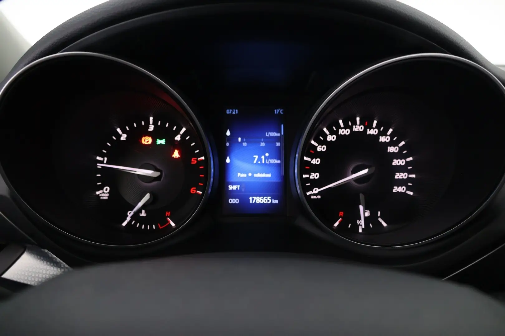 Car Image - 1e9IoSSh20jtRuiEIC0XiH