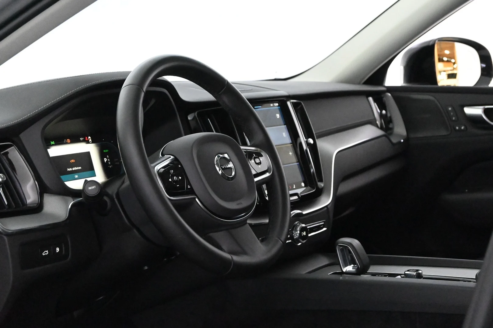 Car Image - 7H8YqNJGa8AgWoUQOa2jeu