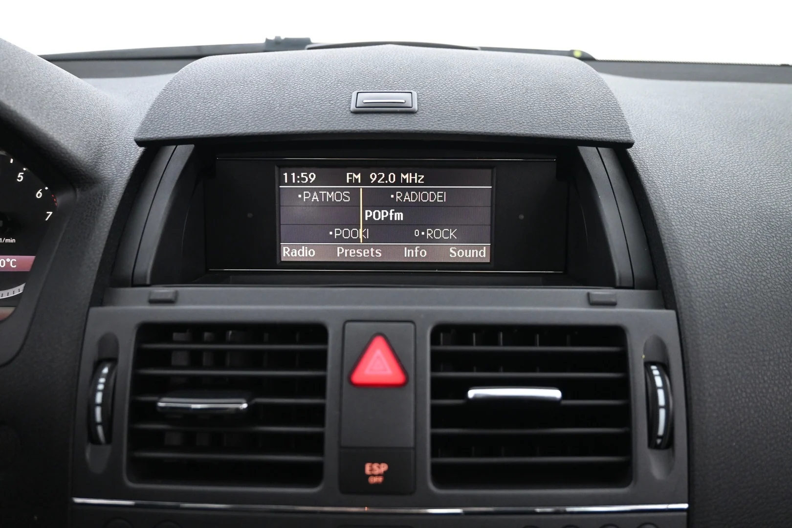 Car Image - 250wZNHzF7OKVX5KleWge2