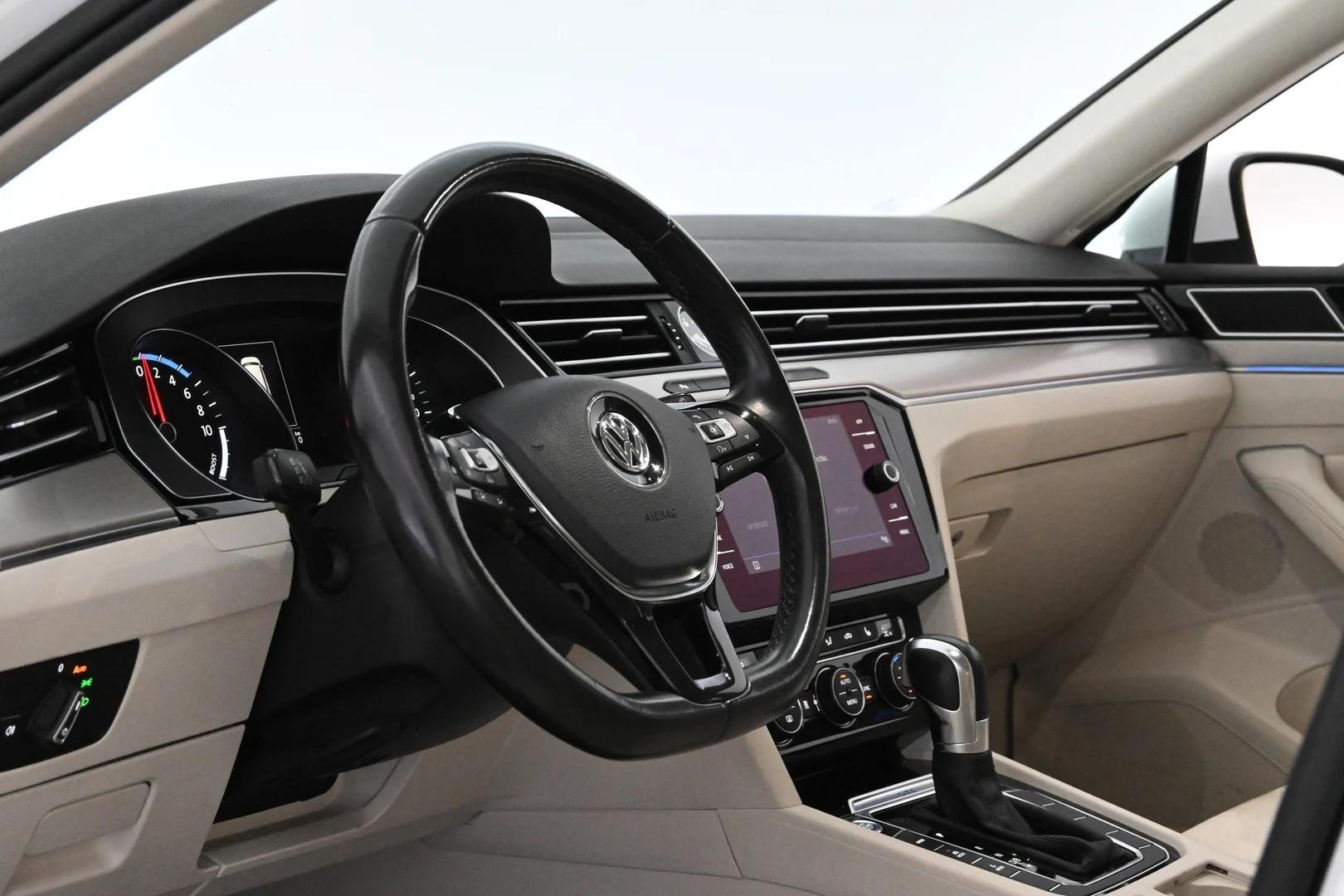 Car Image - 7cn4CmvgLgvDHSs0b8H5mv