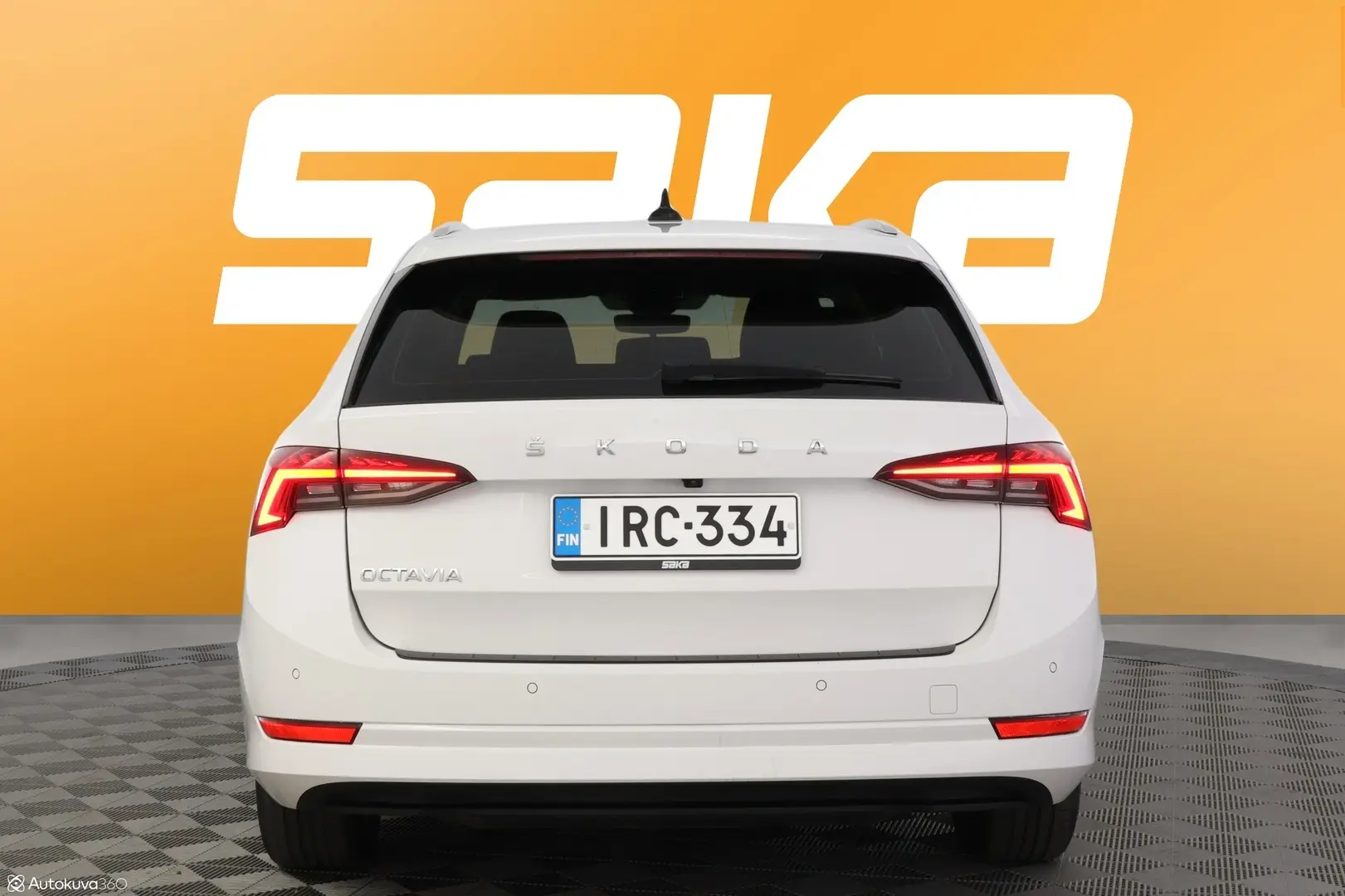 Car Image - 3uVMtxJLzb5wDMudNg5px9