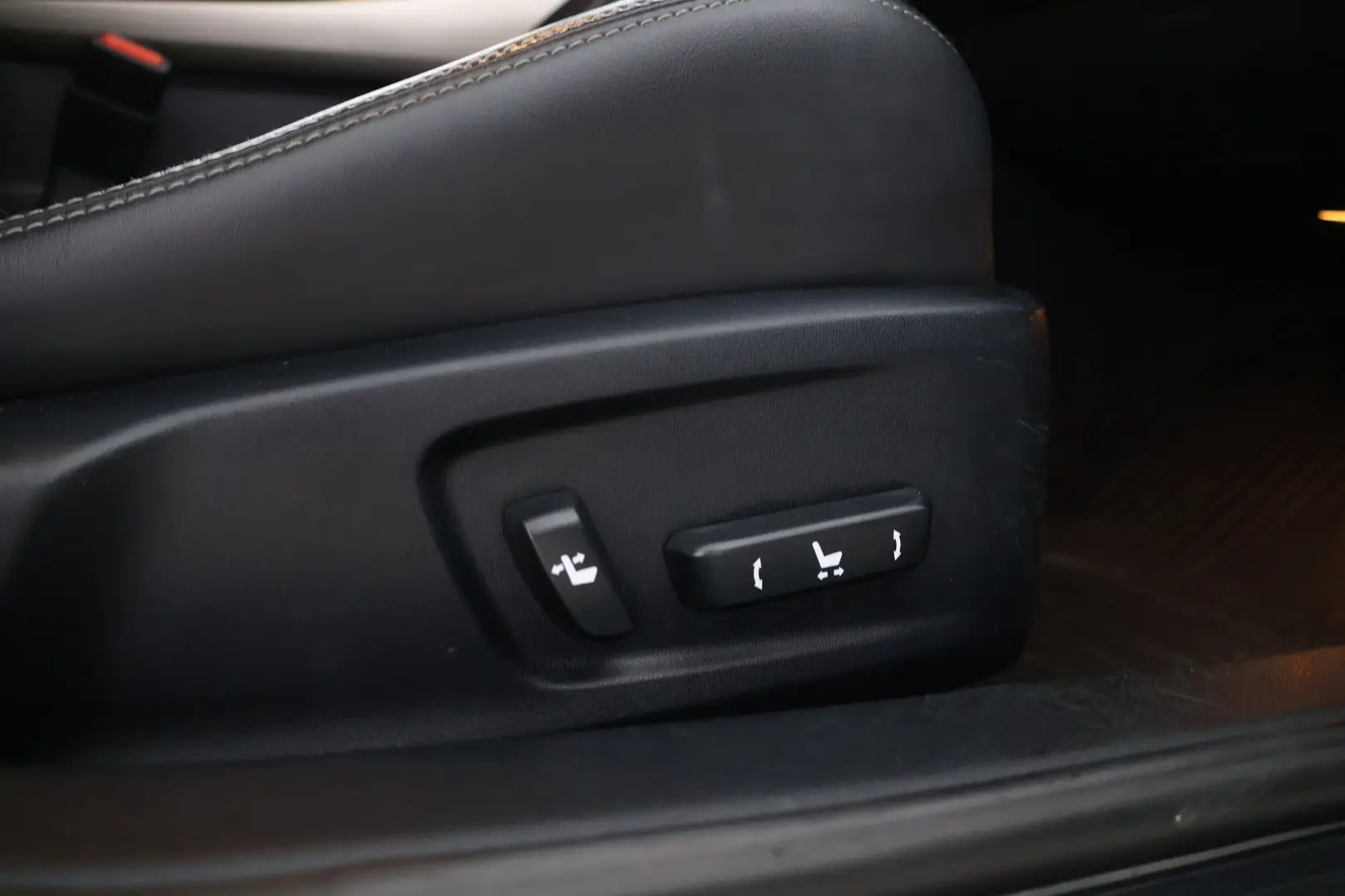 Car Image - 54bc2fWpv9K55JJsKRXyL8