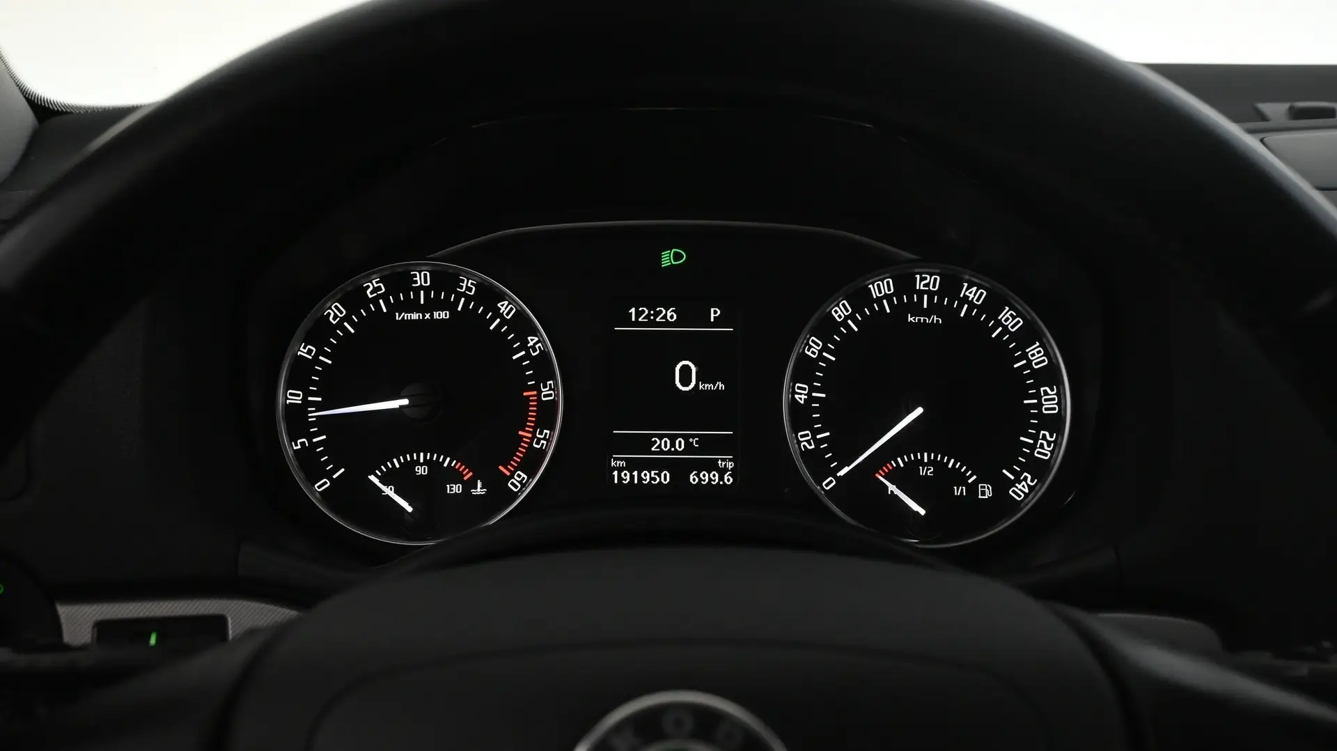 Car Image - 6msjWjLb3S19u5WtiUzpVm