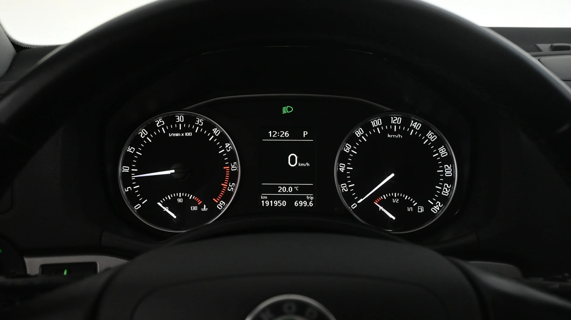 Car Image - 6msjWjLb3S19u5WtiUzpVm