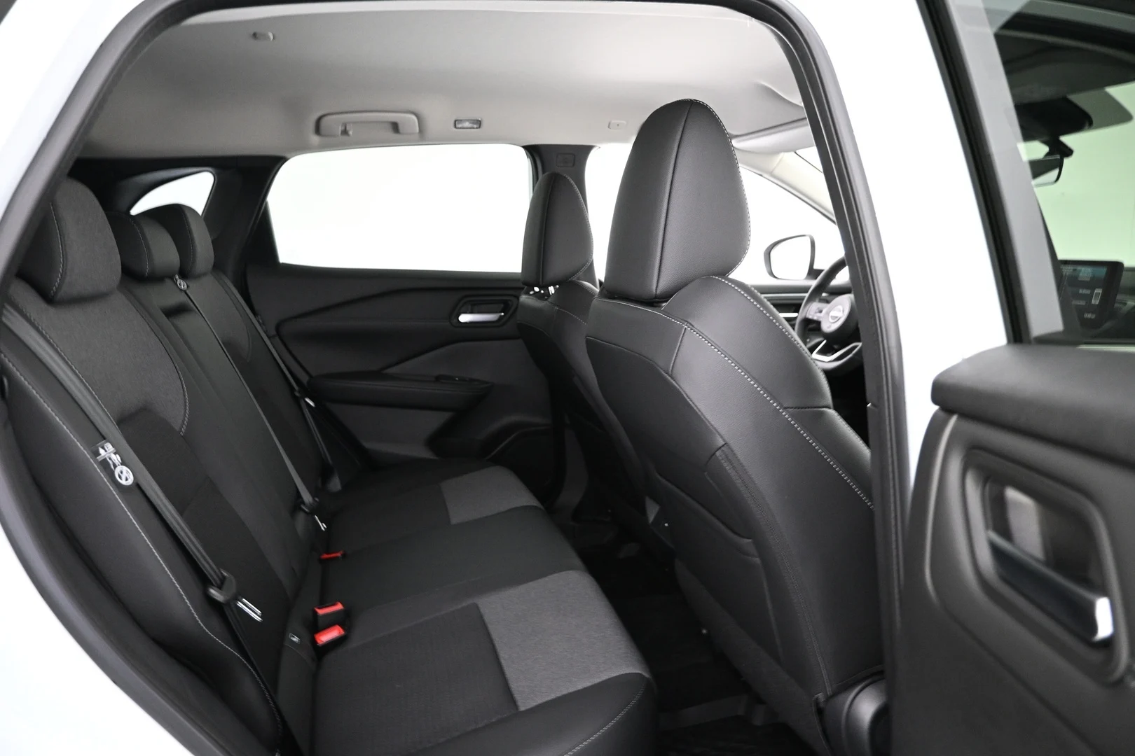 Car Image - 6rvdOFG29ARFzOMMS7MFDf