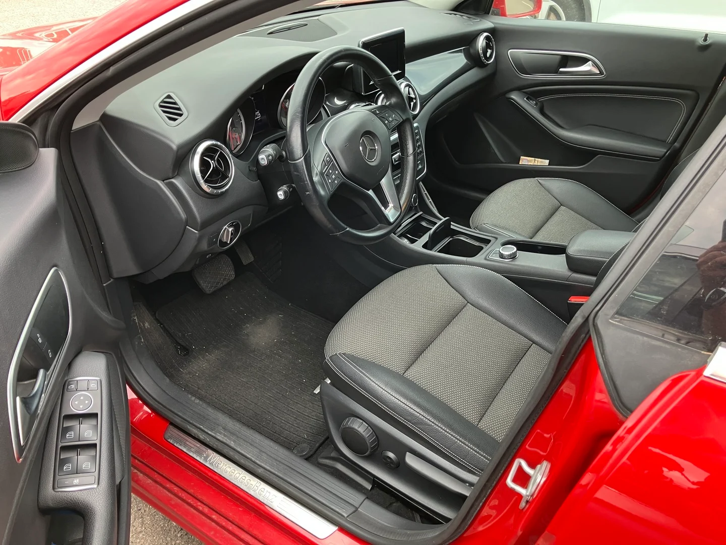Car Image - 1ROZ4vDk1ZDTlvjeCSFMWQ