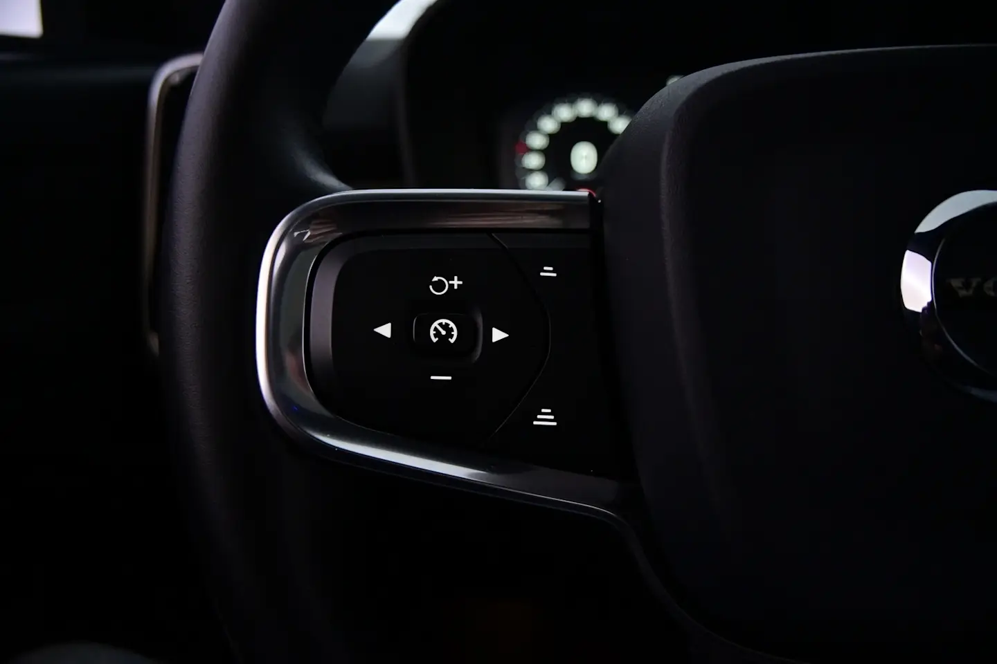 Car Image - 32QDzrarLenbHQuvJW6oJ0