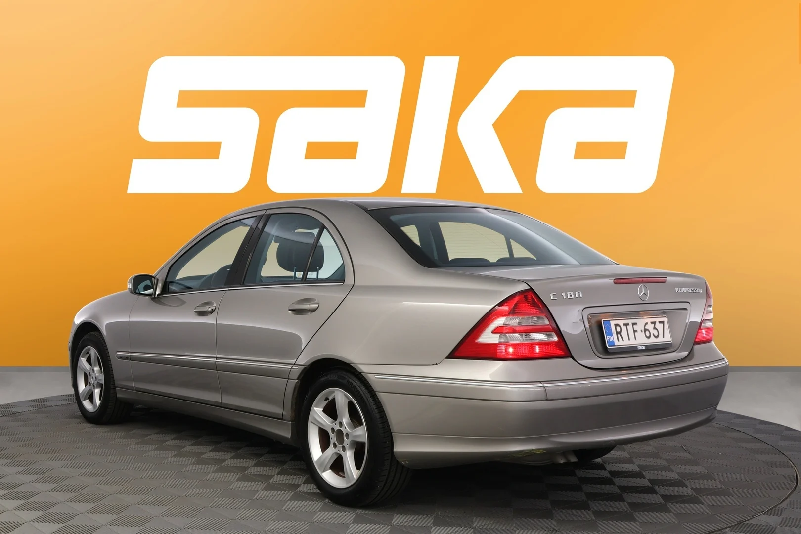 Car Image - 3dlqT7jko6rzZJnX8kjf4b