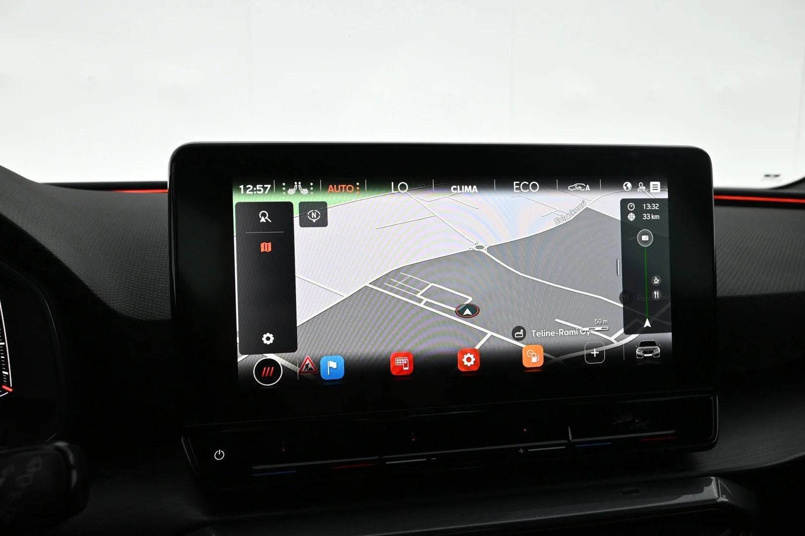 Car Image - e72uo13tcI4NtYQ53dr9Q