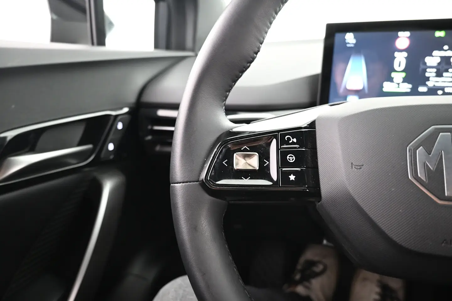 Car Image - 3IT0VAhZsZ7DZMXD5bxoEp
