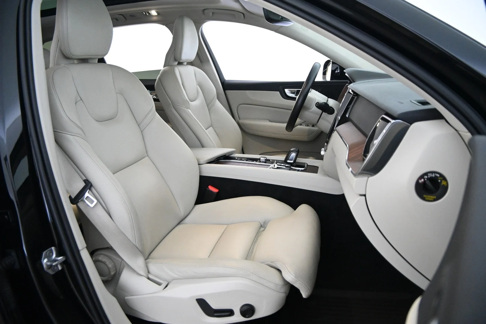 Car Image - 2bP5mfe8x5vTFFHAJ7vKrN