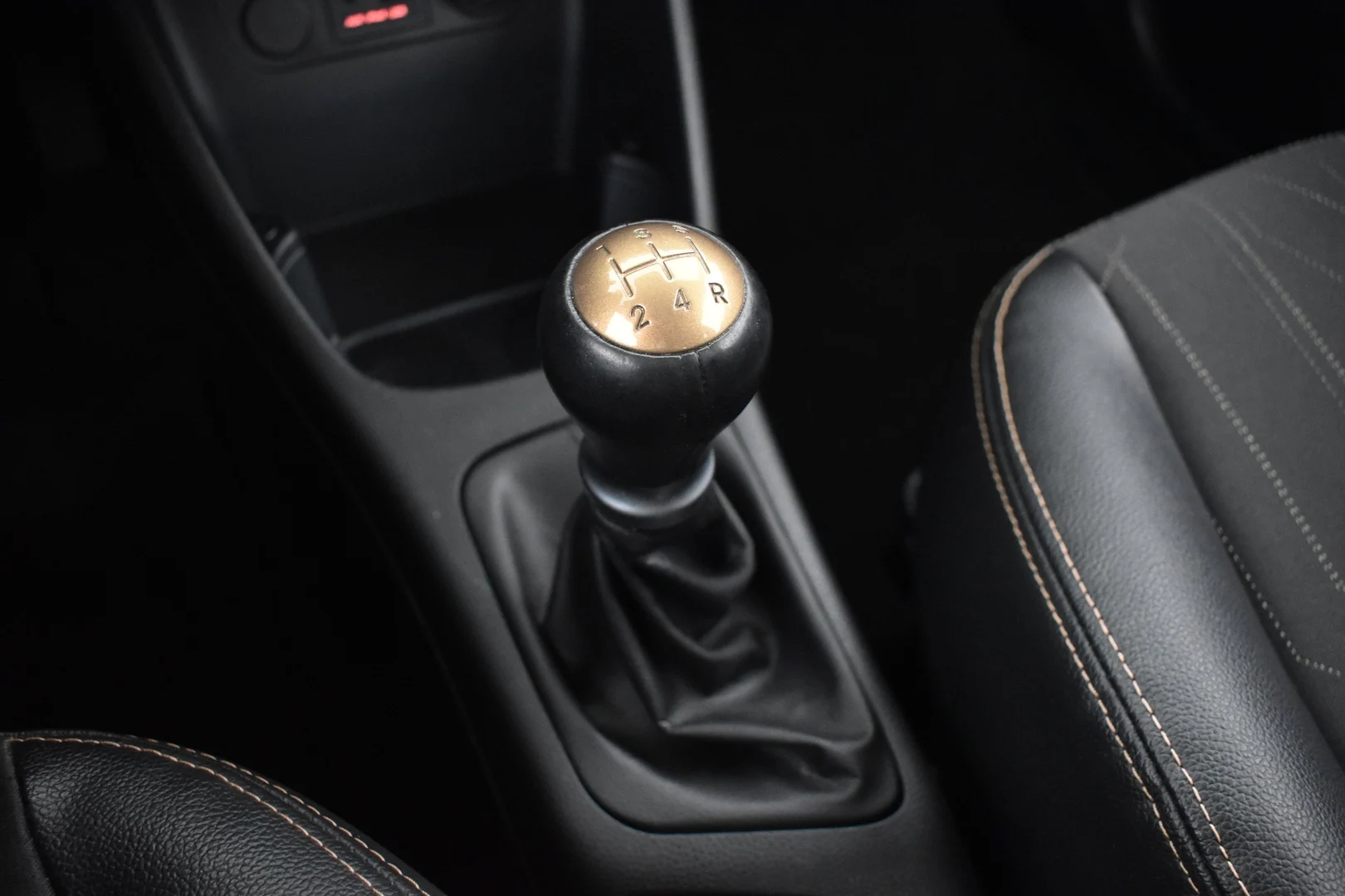 Car Image - 5j8aeG57GO5lUaRpO0f6v6