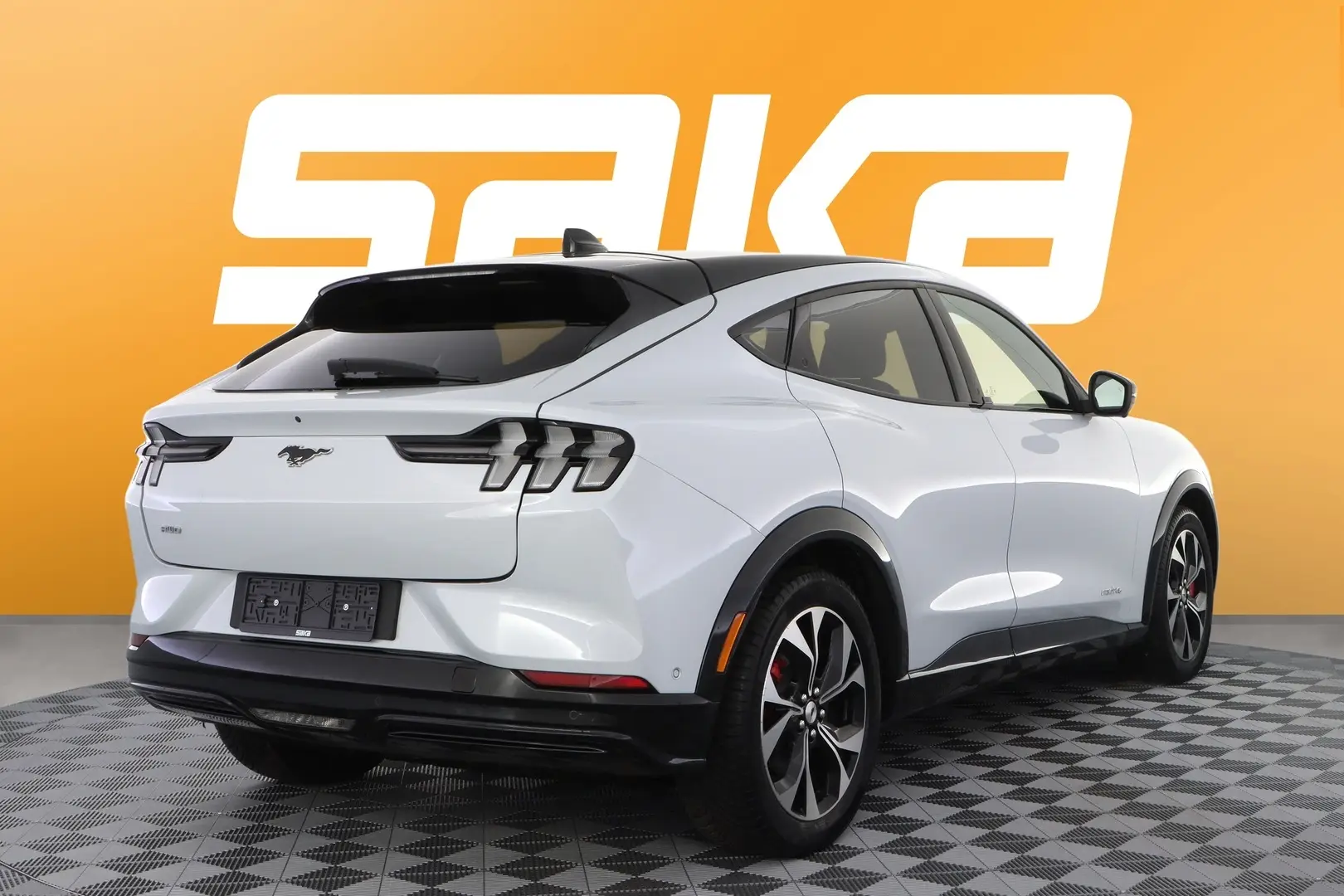 Car Image - 5SsgBmx7nnHa5H0PtrHyZl