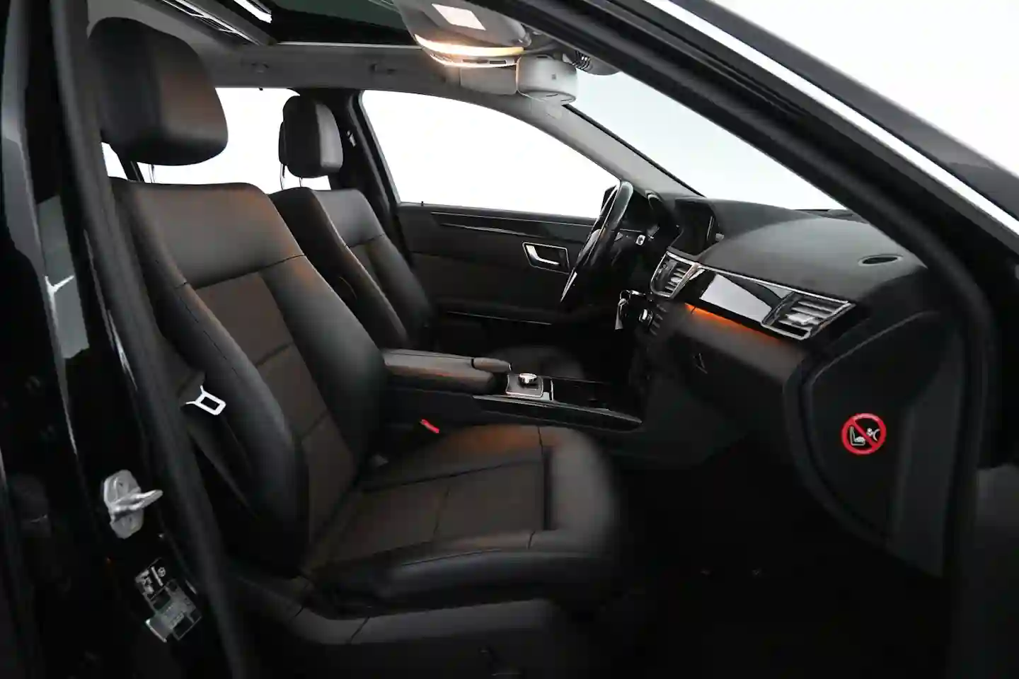 Car Image - 4GnvEMvPiZWbHGf9V3K1PY