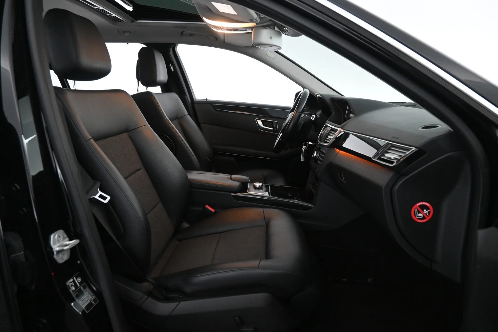 Car Image - 4GnvEMvPiZWbHGf9V3K1PY