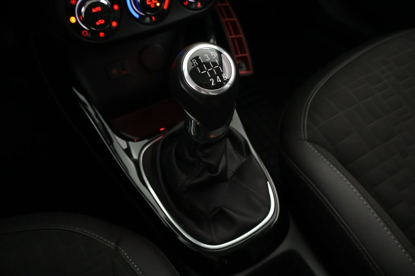 Car Image - 2vpp2fjhoxNPeQJX36v8tS