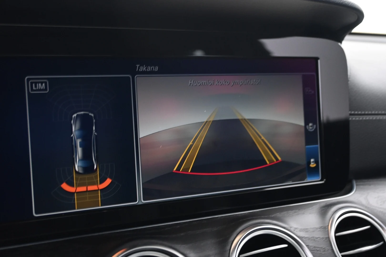 Car Image - 60gFY4Nr4UzNzPBzEoRlTa