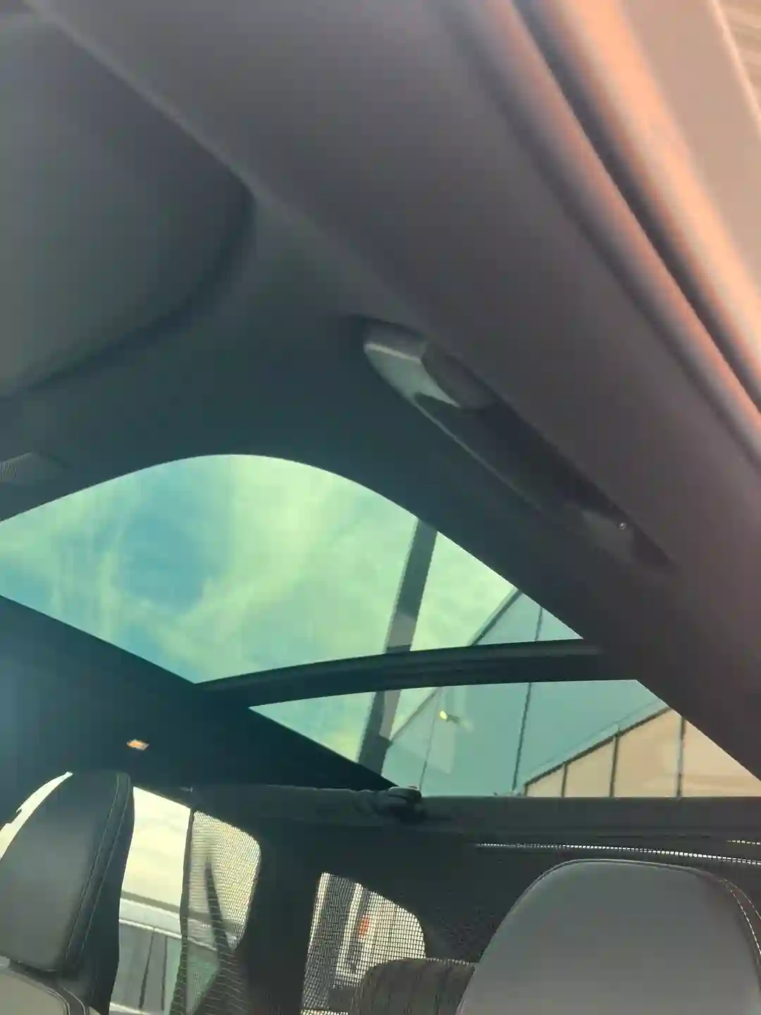 Car Image - 2aPXGGOc4PQkgkM9OtAFyI