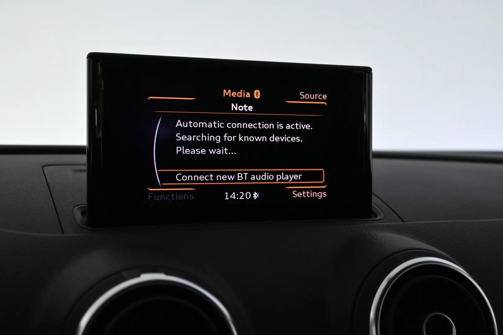 Car Image - 3V7yQg04JahpblBfgHqd2J