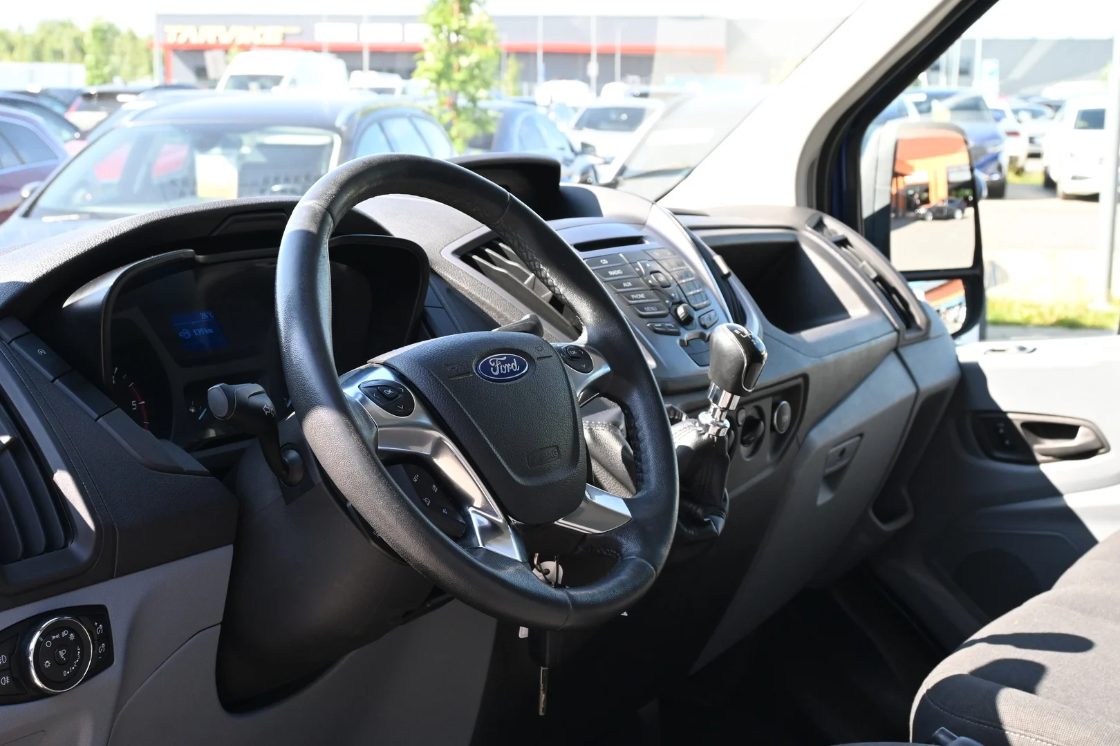 Car Image - 2kTeNvrbifuB3Ot6yRUzte
