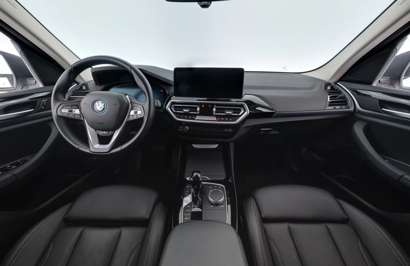 Car Image - 2LRrHMYCHQPuyW3PVj8lou