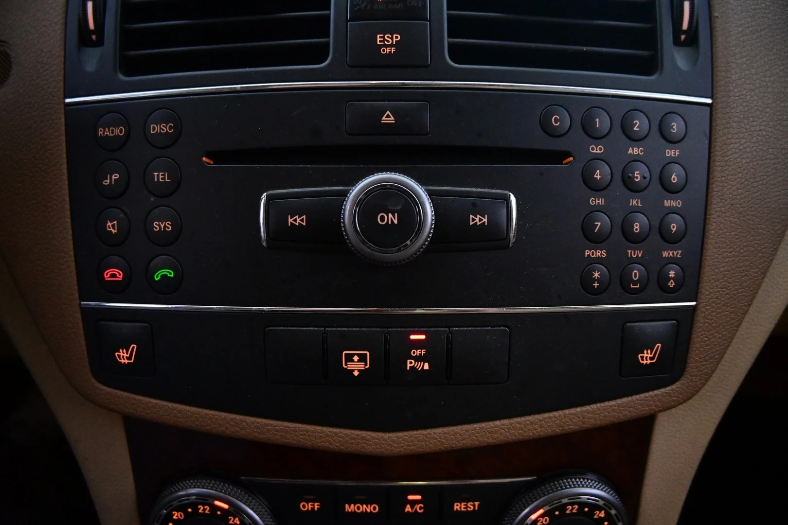 Car Image - 4p08uBl835ZYA0D9dqEpYE