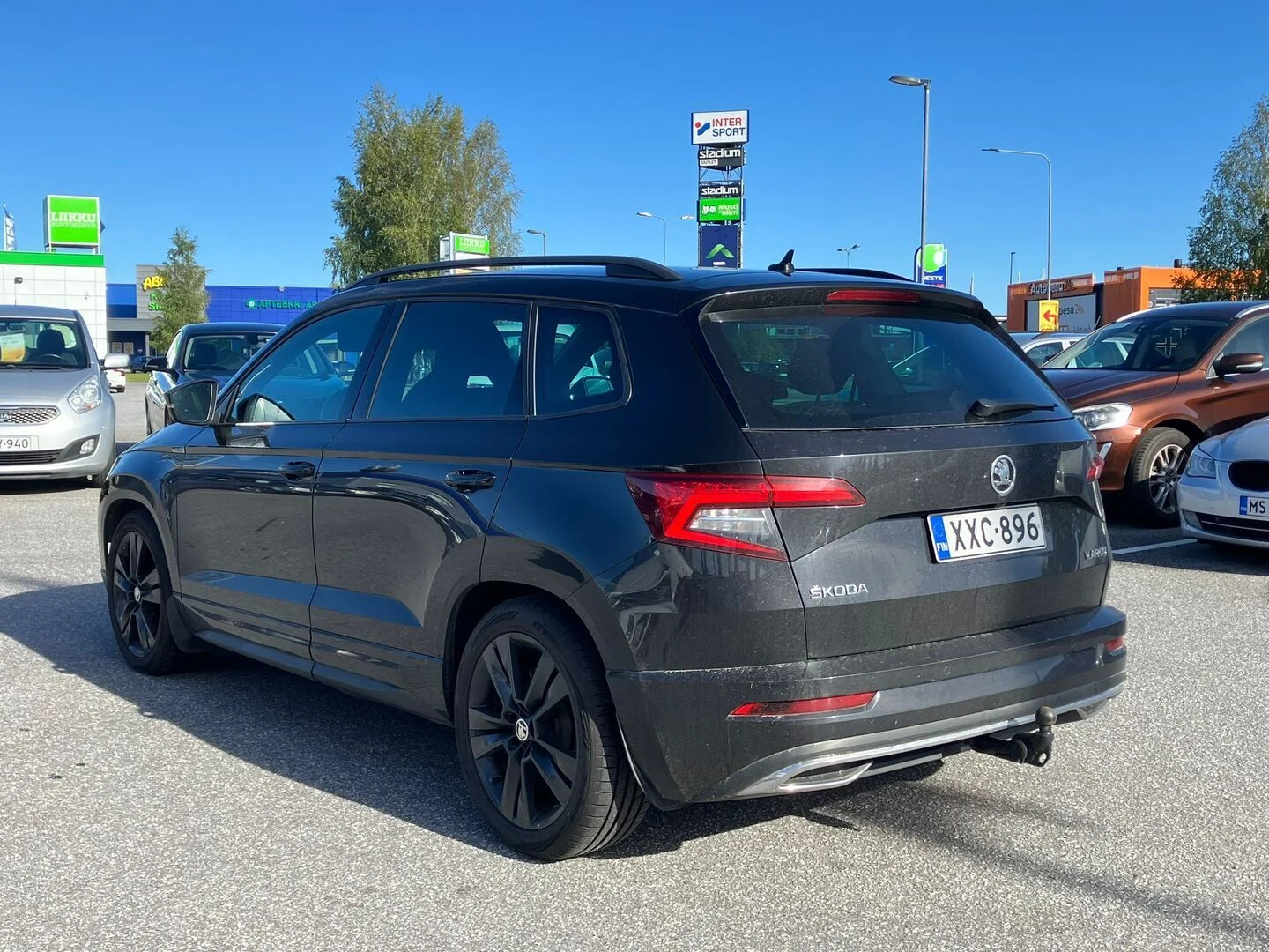 Car Image - 2Kxj0sBluoPi3ErOZBOFvL