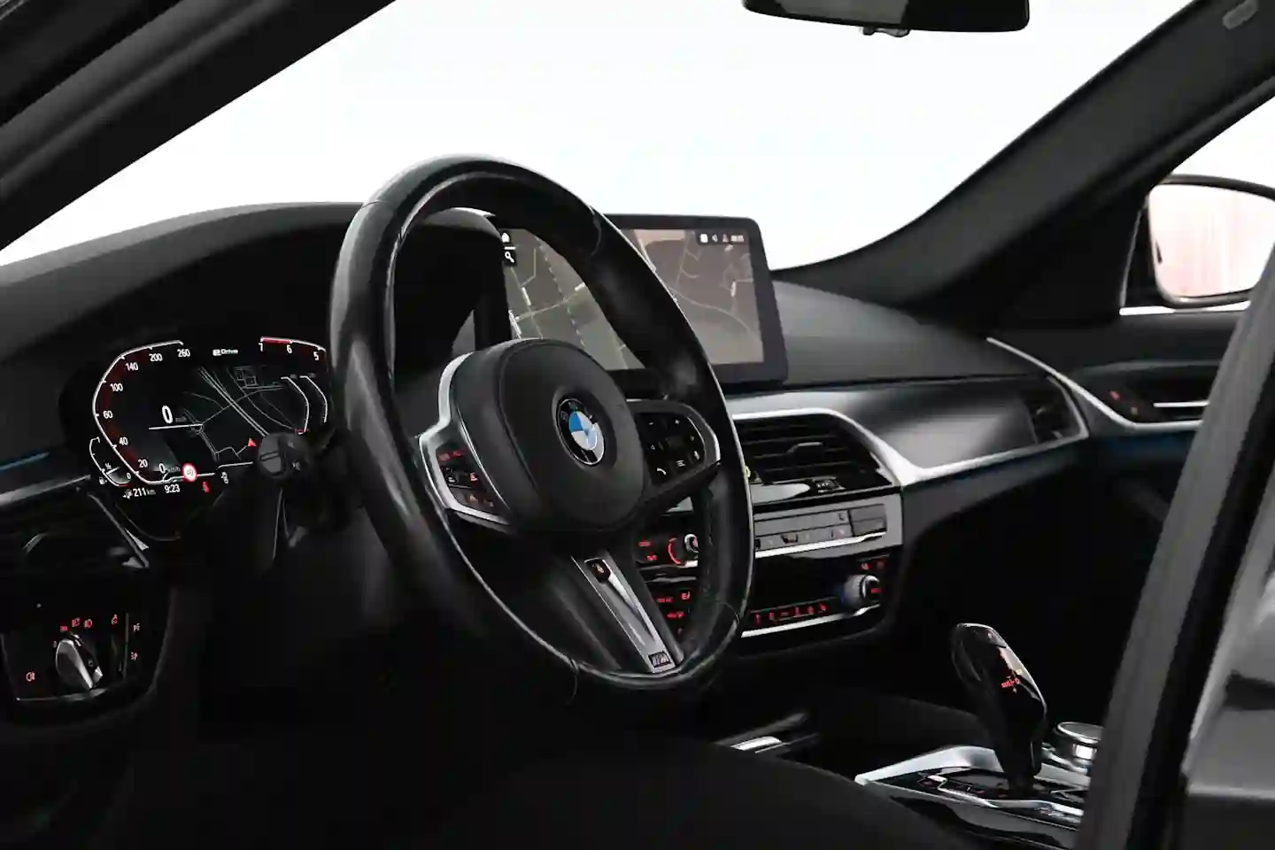 Car Image - 2o1gCc1g2a1InX1EMw4ngK