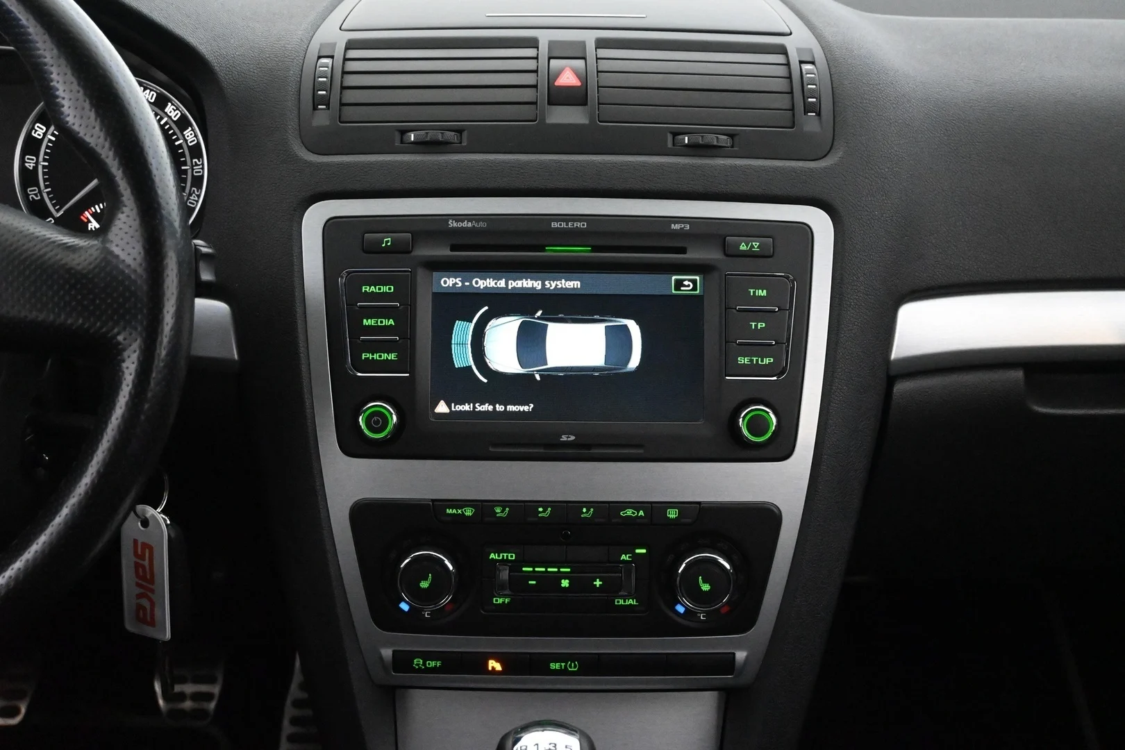 Car Image - 2MP7d3mVgVL2FklkZ4D1Bn