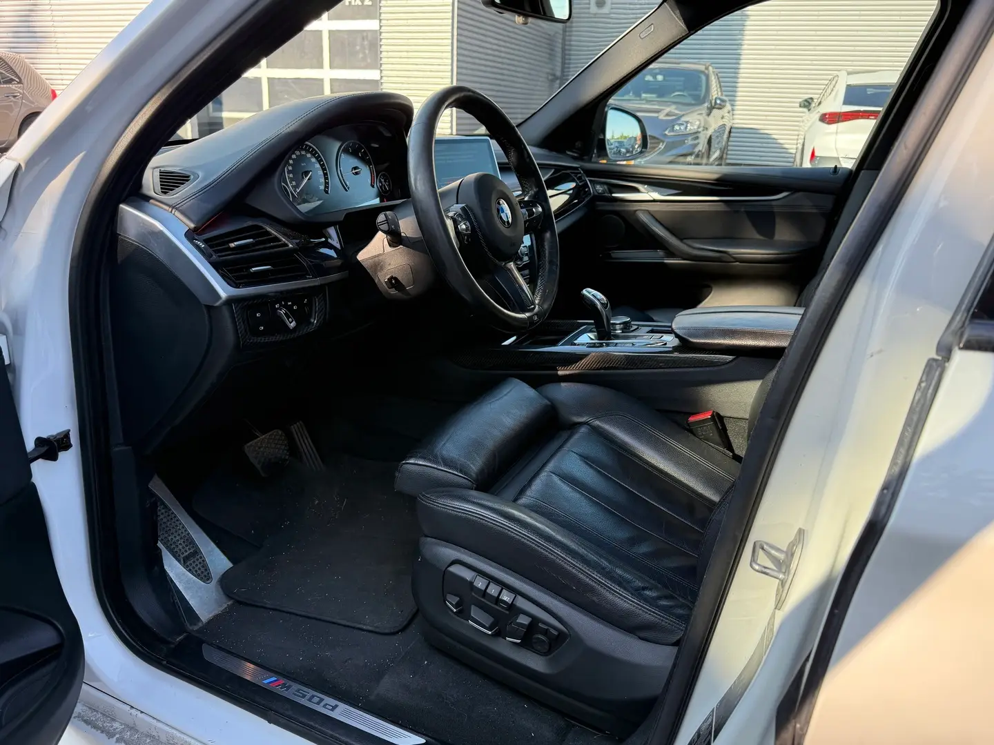 Car Image - 41jK4YeVhg7KdYZShQt7tR