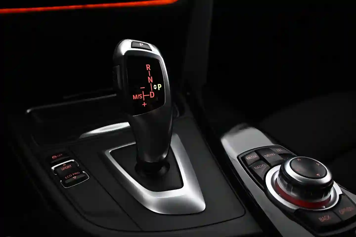 Car Image - 241RnhQ6YRAAeycYUYwqzj